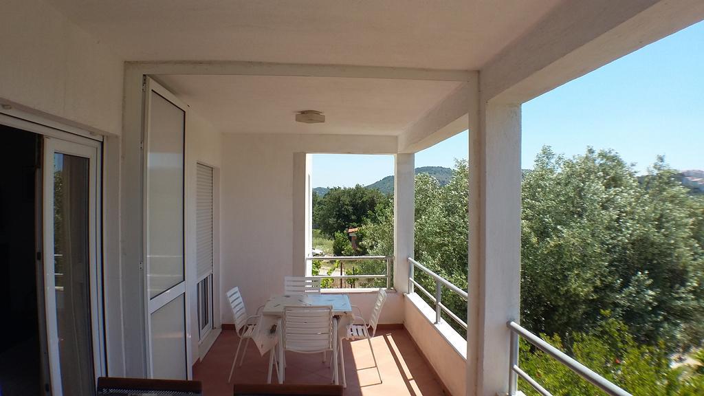 Villa Tina Rogoznica  Extérieur photo