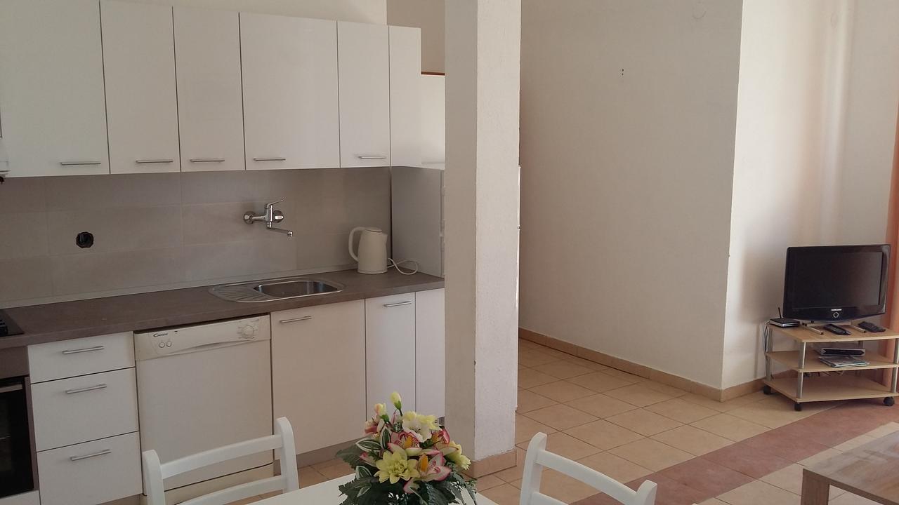 Villa Tina Rogoznica  Extérieur photo